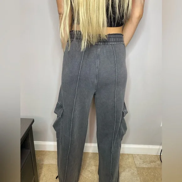 NWOT Vintage Havana Cargo Sweats. - Picture 5 of 10